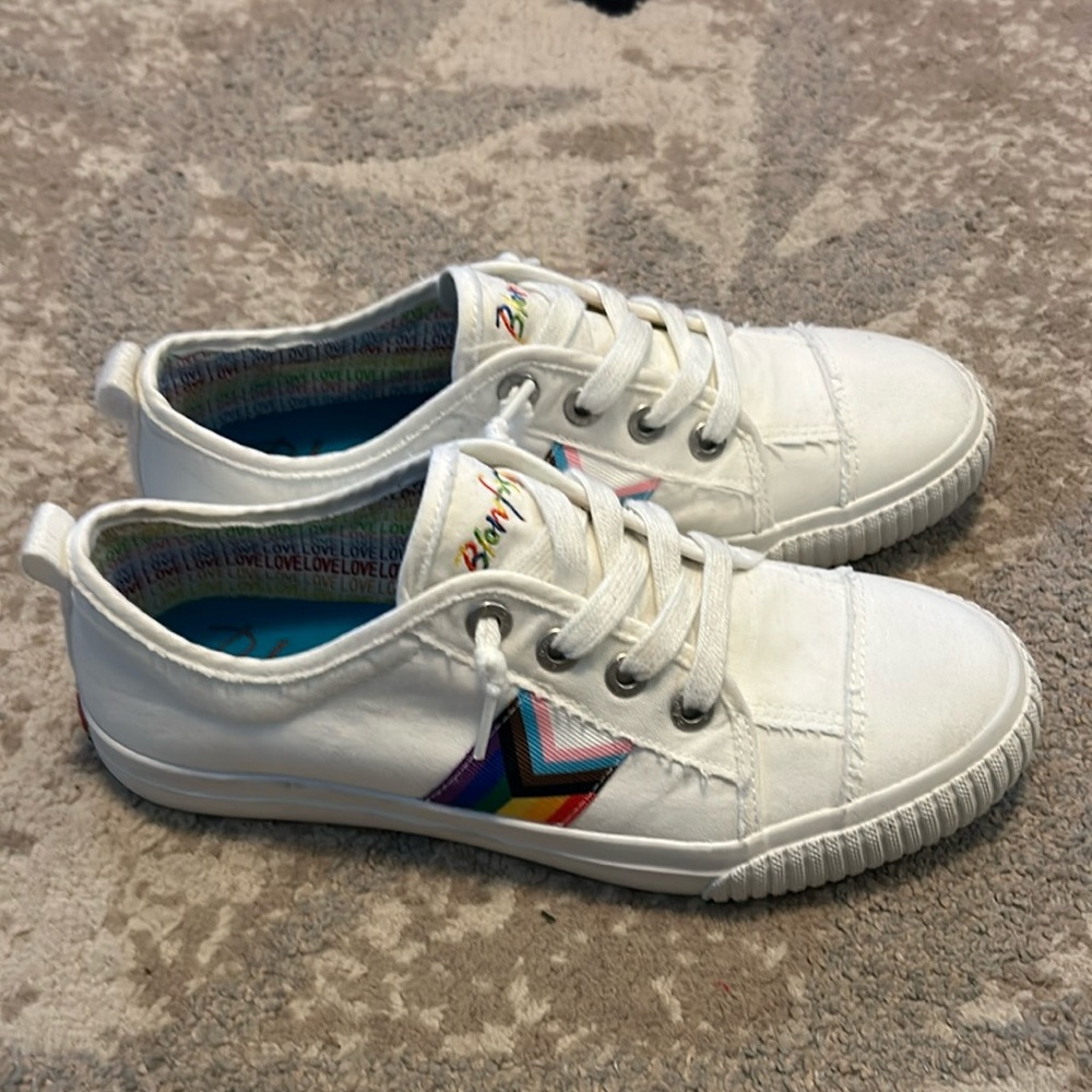 Blowfish Malibu women’s casual shoes